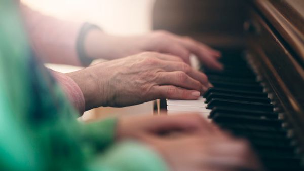 Pourquoi n'est-il jamais trop tard pour apprendre le piano