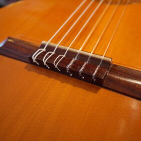 Quelle marque pour les cordes de guitare classique ?